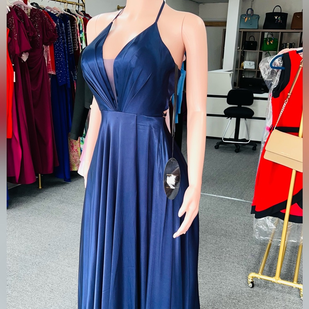 BEAUTIFUL DRESS